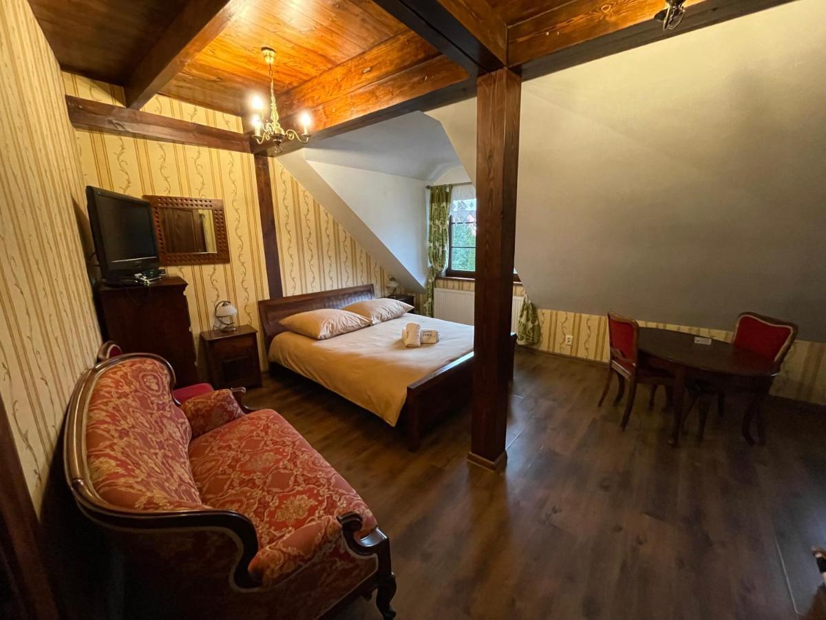 Osielsko Hotel Tyrol I Restauracja Zycie Gruzji מראה חיצוני תמונה